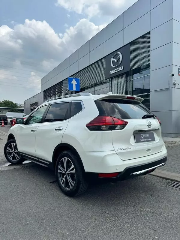 Leasing nissan x-trail